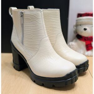 SOREL CARIBOU X Heel Waterproof Leather Platform Chelsea Boots Women's 9.5 NIB